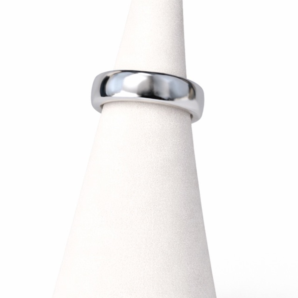Polished silver band size 6.5 NIB